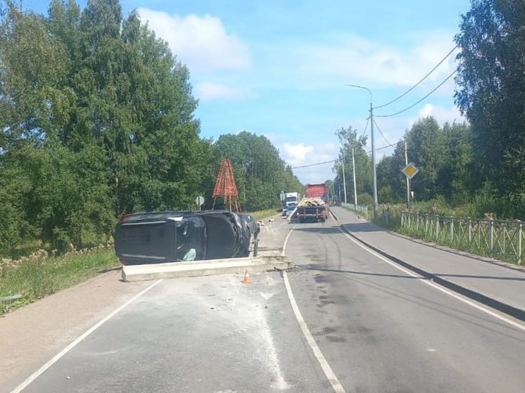 В Отрадном произошло ДТП с участием грузовика и легкового автомобиля