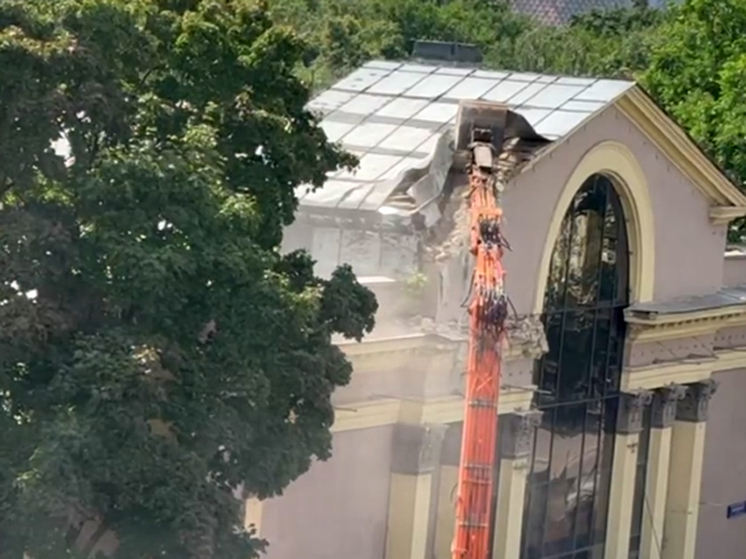 Кинотеатр совсем немного не дожил до своего 66-летия