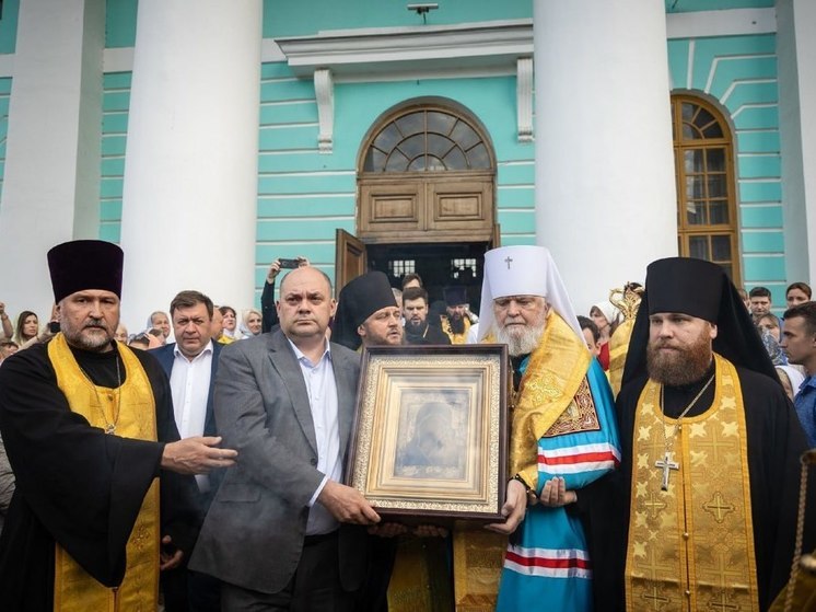 В Курске проводили в Орел Казанскую икону Божией Матери
