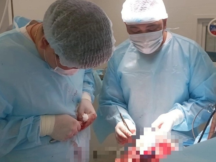 В Калмыкии нейрохирурги удалили пациенту гигантскую опухоль головного мозга