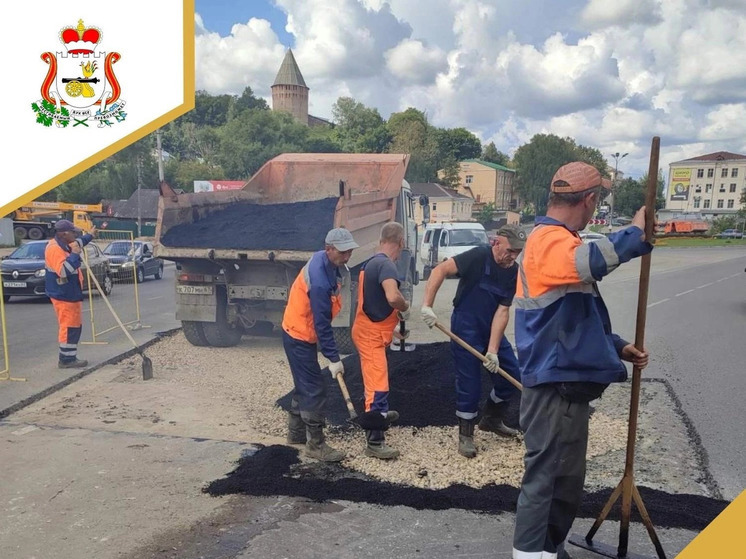 В Смоленске проходит ямочный ремонт