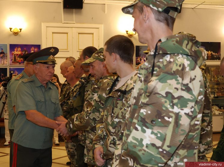 Владимирцы пополняют ряды бойцов на передовой