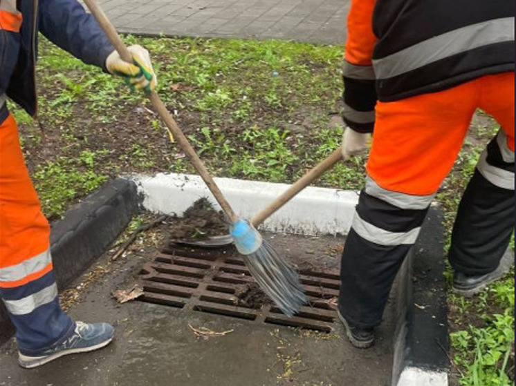 В Туле устраняют локальные подтопления дорог