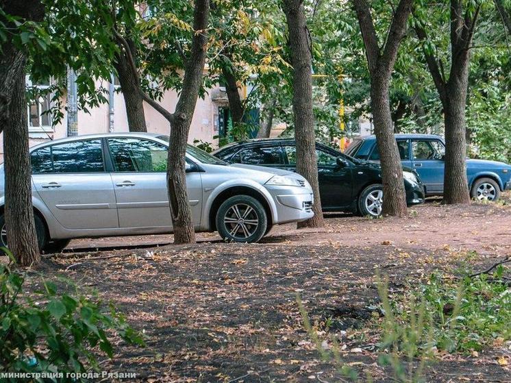 С начала года в Рязани составили 1438 актов за нарушение правил парковки