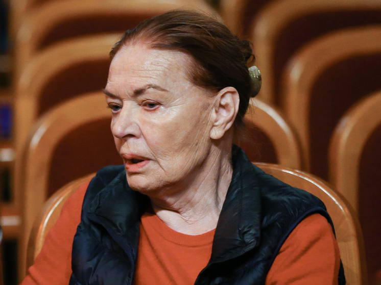 Деятельность директора театра просят проверить