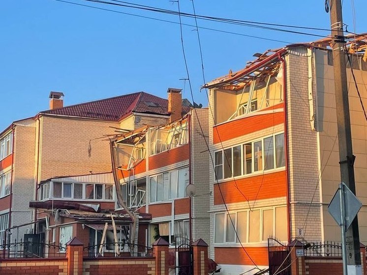 Смирнов: лечение пострадавших при атаках ВСУ курян находится на особом контроле