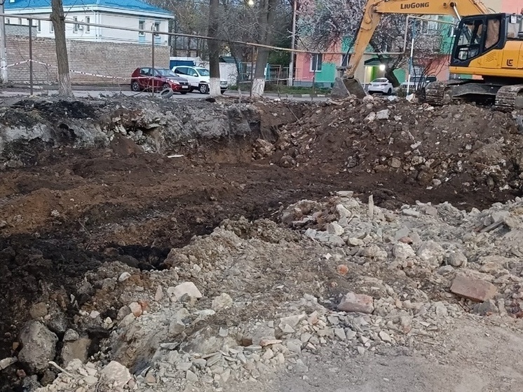 Десяток застройщиков реализуют строительство в ЛНР