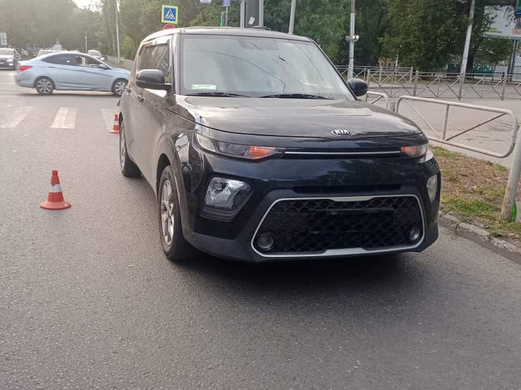В центре Саратова иномарка наехала на женщину-пешехода