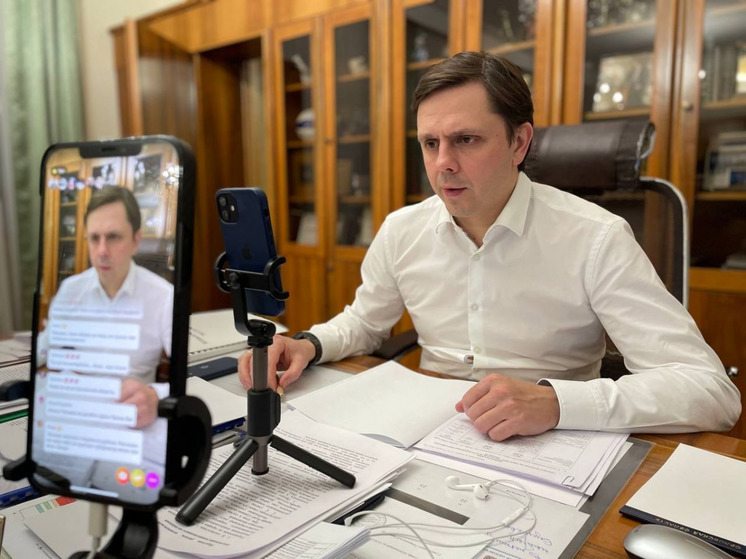 Клычков рассказал о помощи переселенцам из Курской области