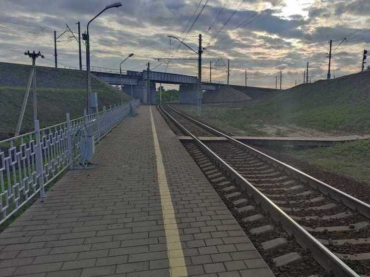 38-летний омич погиб под колёсами пассажирского поезда
