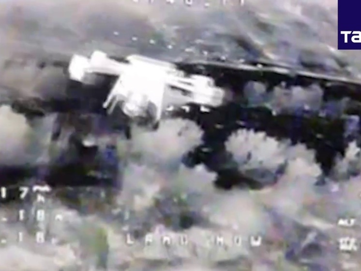 Бойцы российского подразделения FPV-дронов поразили тяжелый БПЛА «Баба-Яга» ВСУ в Курской области