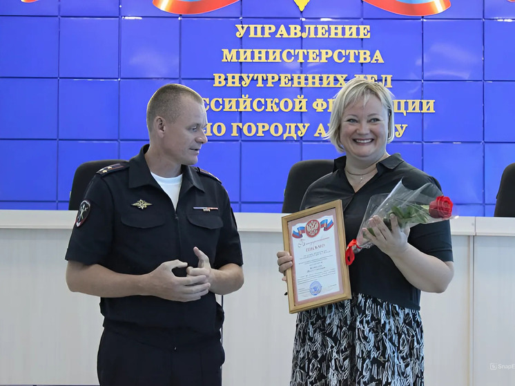 Сотрудница банка Хакасии спасла жертву аферистов от незапланированной потери 800 тысяч