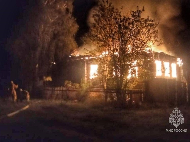 Житель Курганской области погиб при пожаре в частном доме