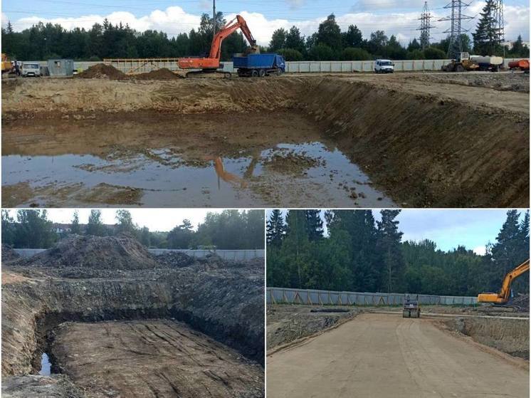 На стройке узла водопроводных сооружений в Красном Бору началась разбивка трассы