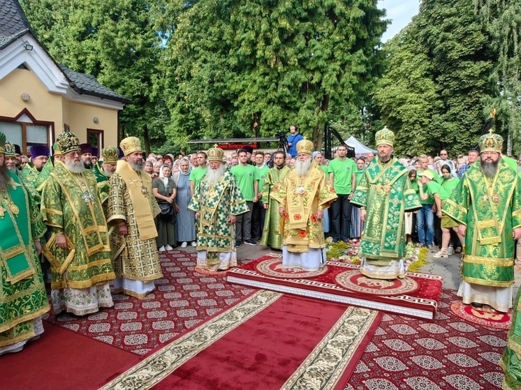 Архиепископ Юстиниан принял участие в торжествах в Гомеле