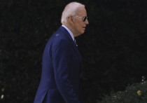 Президент США Джо Байден назвал прошлого президента США и нынешнего кандидата на пост главы государства Дональда Трампа подлинной угрозой безопасности Америки, сообщает Владимир Соловьев в своем телеграм-канале