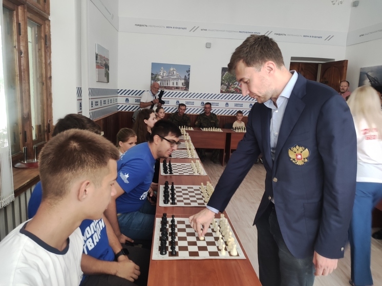 Шахматный клуб гроссмейстера Карякина