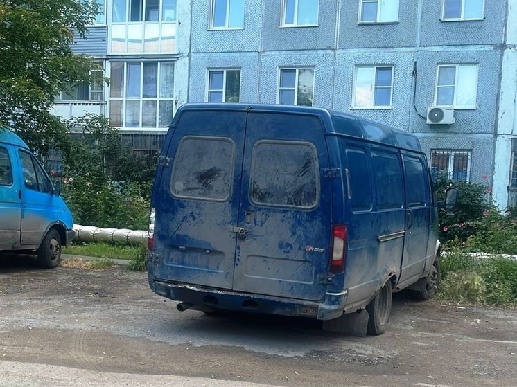 В Омске 15-летний подросток угнал ГАЗель со специальным оборудованием