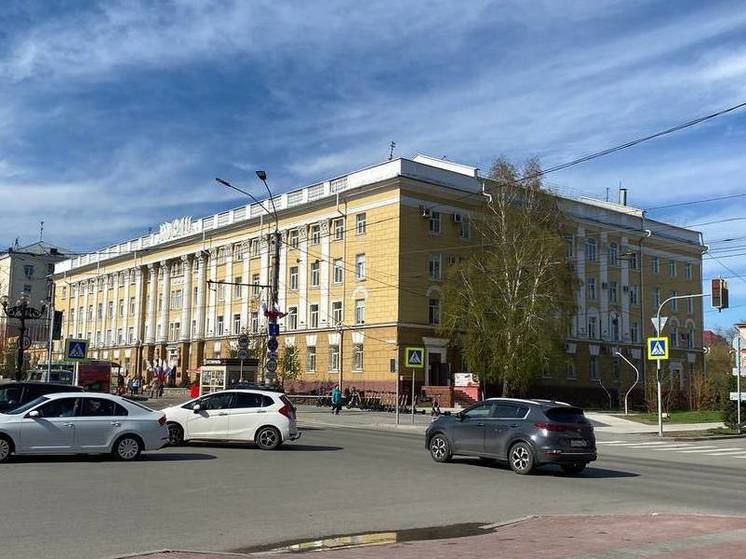 Алтайский медуниверситет могут оштрафовать за рекламу поликлиники