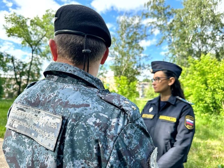Несколько сотен нелегальных мигрантов выгнали кузбасские приставы за полгода