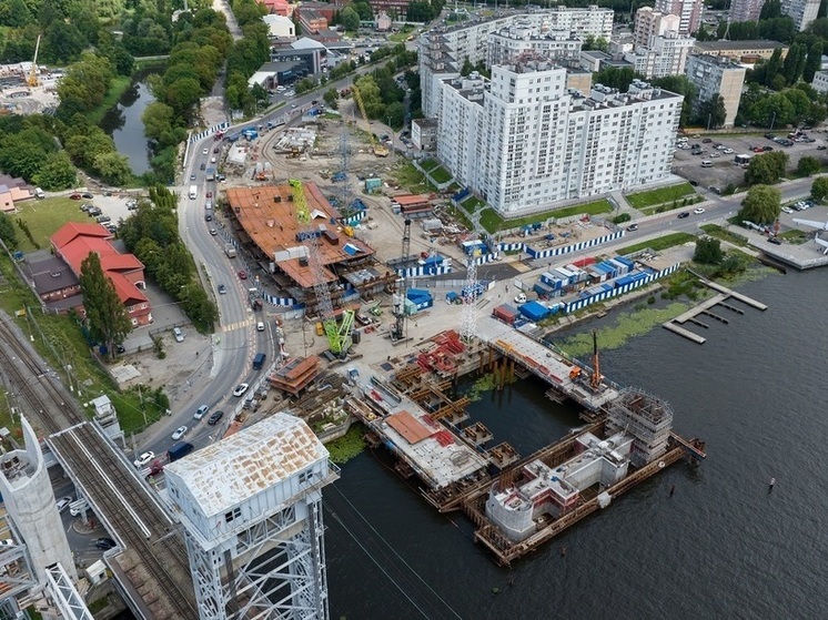 В Калининграде перекроют движение возле моста через Преголю