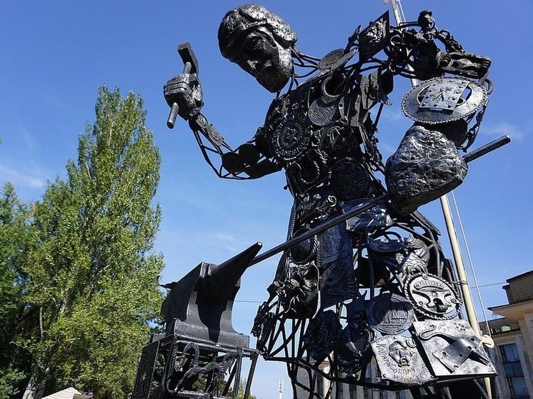 В Донецке в парке кованых фигур отреставрируют экспонаты