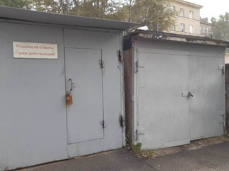 В гараже в Шлиссельбурге обнаружили тело мужчины с огнестрельной раной в груди