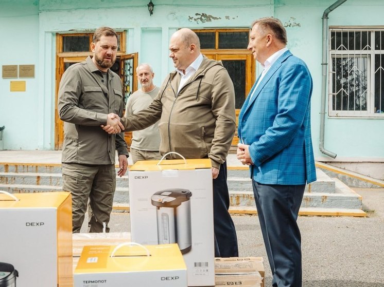 Врио курского губернатора посетил ПВР для переселенцев из приграничья