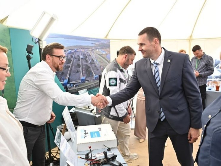 В Хабаровске стартовала августовская педагогическая конференция