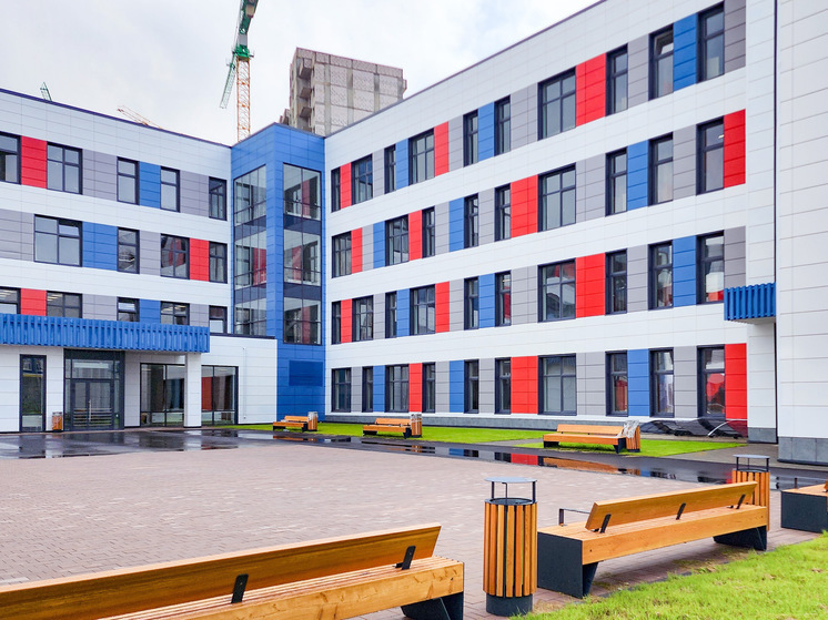 В Домодедово готовят к открытию новую школу для 825 ребят