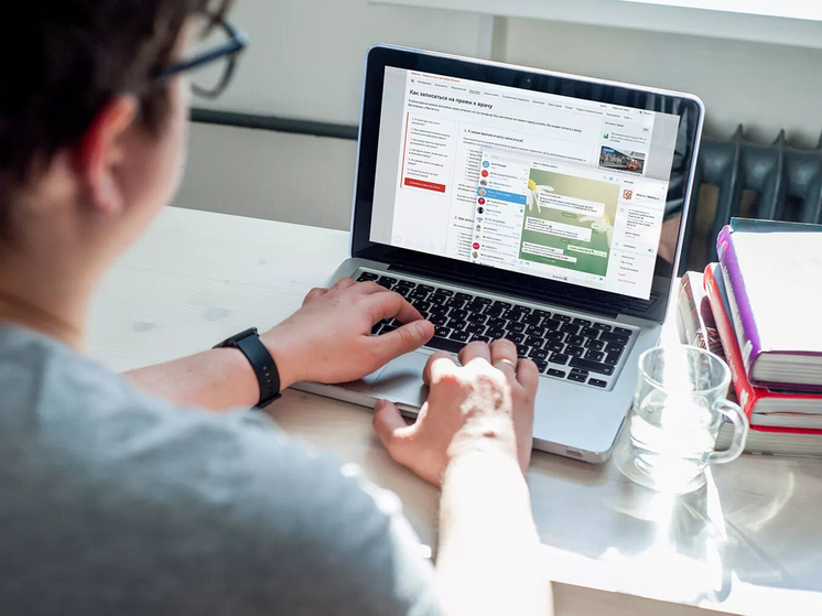 Сейчас москвичам доступно свыше 420 цифровых услуг и сервисов