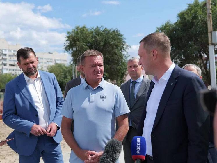 Губернатор Саратовской области попросил у федерального министра денег
