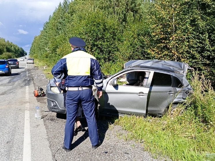 Женщина погибла в ДТП с Mitsubishi и грузовиком около Нижнего Тагила