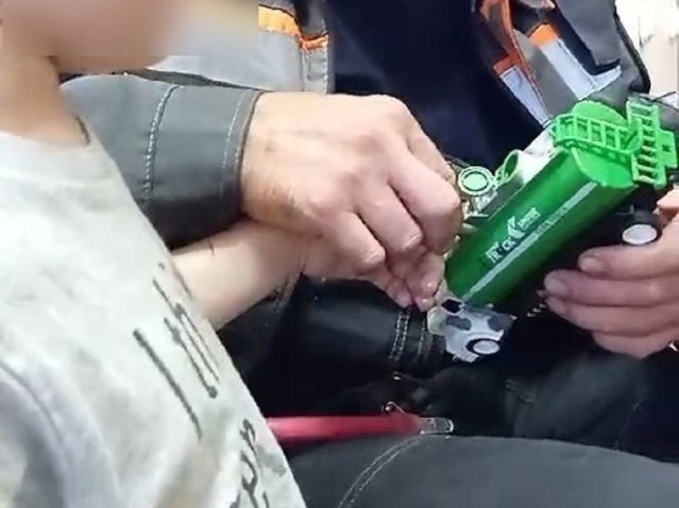 В Ярославле спасателям пришлось выручать из беды пятилетнего мальчика