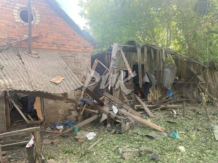 Снаряды ВСУ попали в школу и детский сад в Горловке