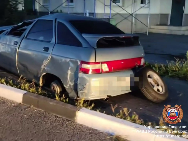 В Белгородской области перевернулся автомобиль с пьяным водителем