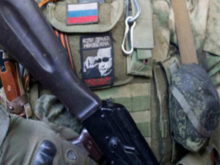 Российский военный отбил атаку украинского дрона головой