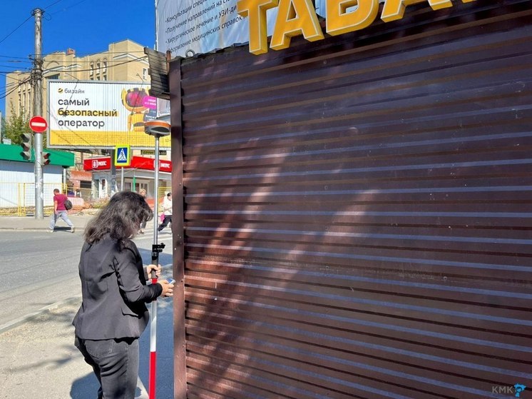 В Саратове ликвидируют восемь торговых точек у 3-ей горбольницы