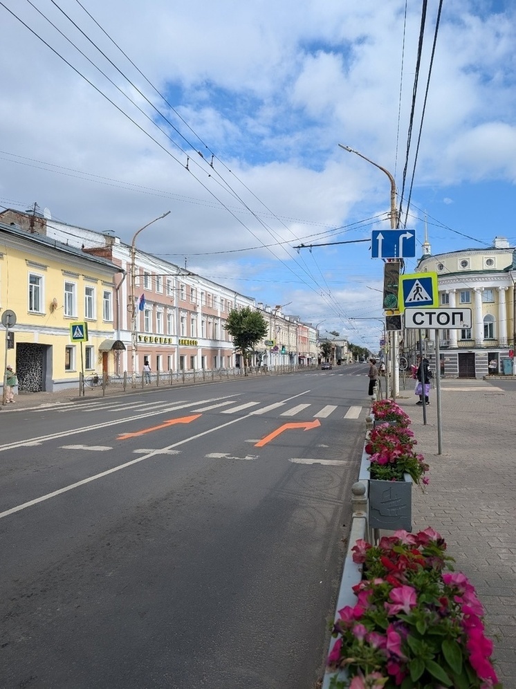 В Костроме на перекрестке костромских улиц Чайковского и советской появились новые обозначения