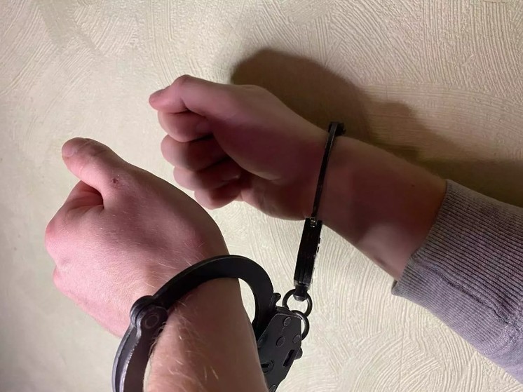 По подозрению в убийстве друга жителя Ростовской области закрыли в СИЗО