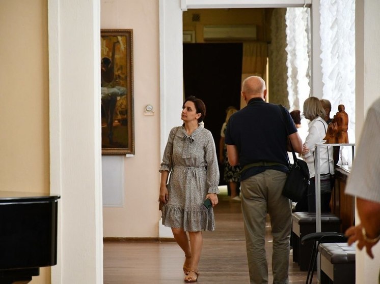 Художественный музей Донецка откроет большую выставку соцреализма