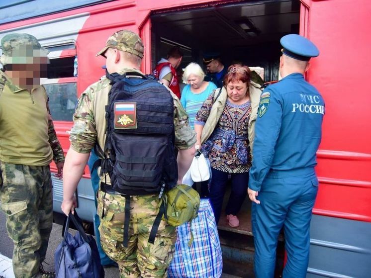 В Орловскую область приехало около трех тысяч курян