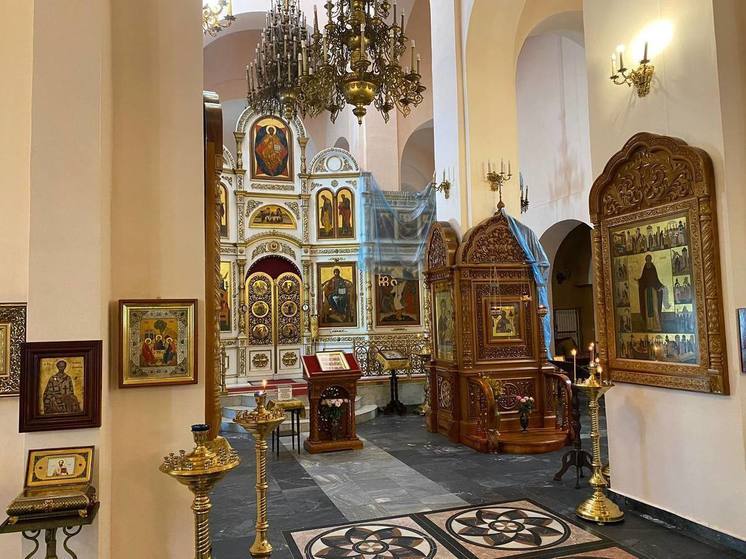 На Сахалине прошла экскурсия по приходам города для жён участников СВО