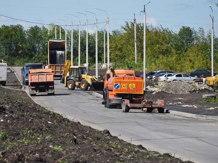В Пензе завершают строительство дороги к новой школе в Заре