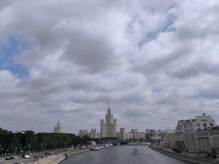 В Москве в субботу ожидаются кратковременные дожди и до 26 градусов тепла