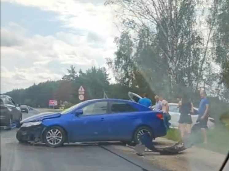 Серьёзное ДТП с участием Lexus и Kia произошло под Рязанью