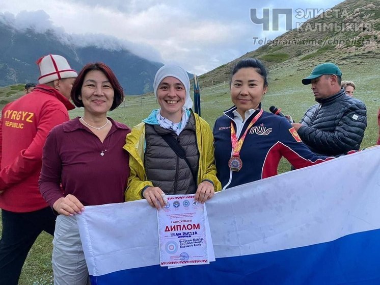 Лучница из Калмыкии победила в международном турнире