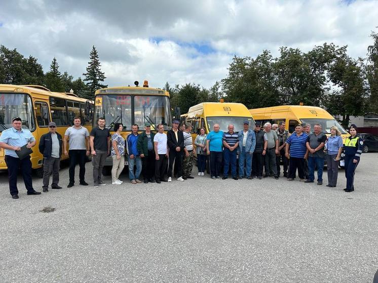 В Касимовском районе сотрудники ГАИ проверили состояние школьных автобусов