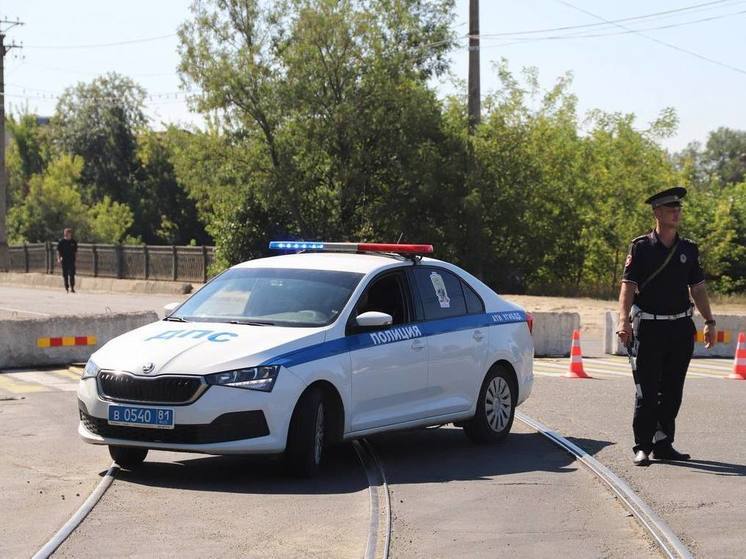 Госавтоинспекция работает на месте обрушения моста в Луганске