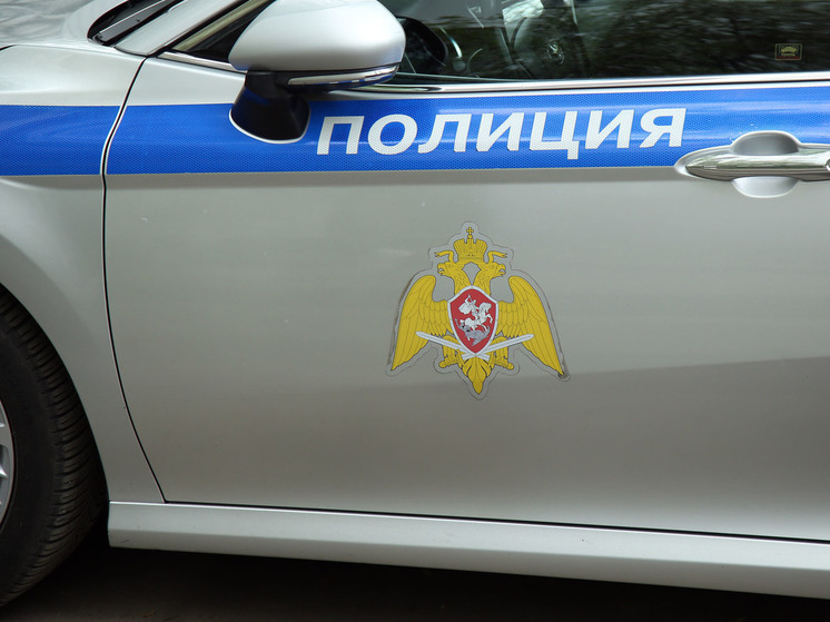 Вор вынес из частного дома золото и деньги на сумму 640 тысяч руб